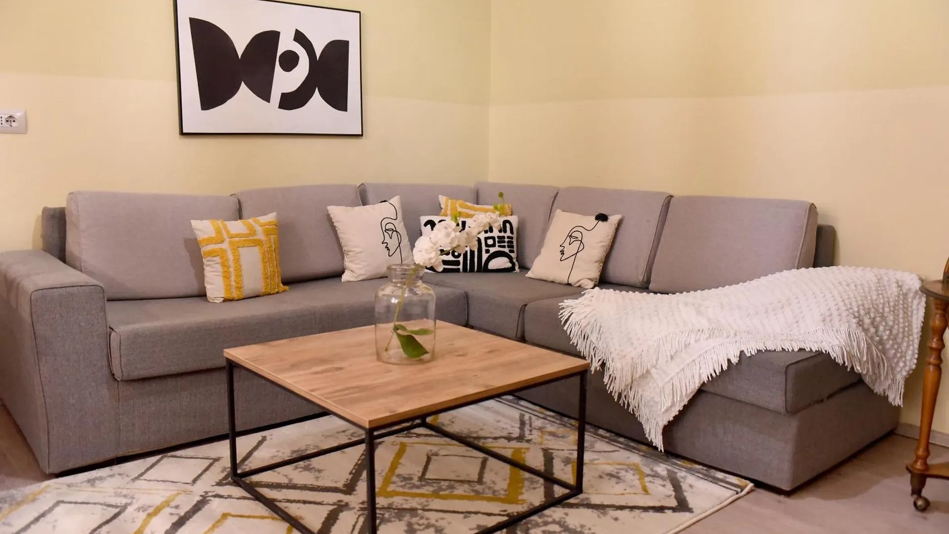Apartment Vila Sia Tirana Albania